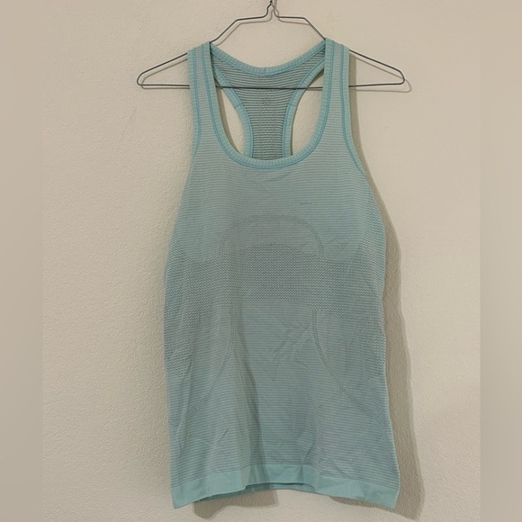 Lululemon Swiftly Tech Racerback Blue Size 4 Women’s Athletic Run Lightweight - Picture 1 of 7